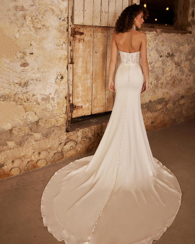 Lp2240 satin high neck halter wedding dress with lace and backless design2